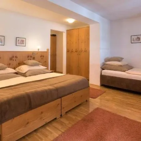 Haus Karl Murr Σανκτ Αντόν αμ Άλμπεργκ