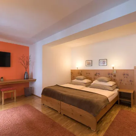 Haus Karl Murr Panzió Sankt Anton am Arlberg